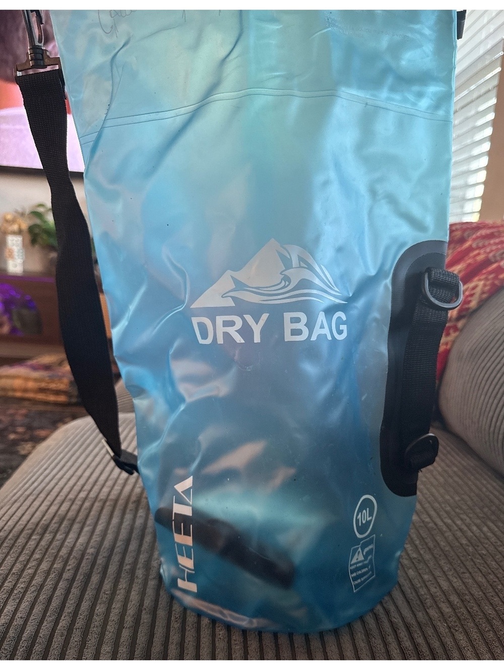 Heeta 10L Blue Waterproof Dry Bag with Adjustable Strap